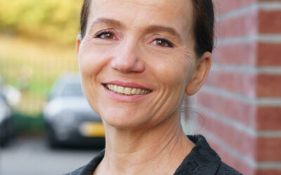 Nicole van Loy